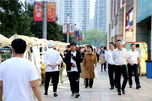 秋日丰收季 光明有好市 华都公司武汉光明中心市集活动完美收官